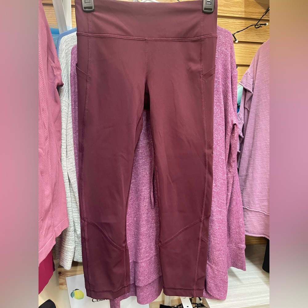 Lululemon 21” Size 4 Leggings